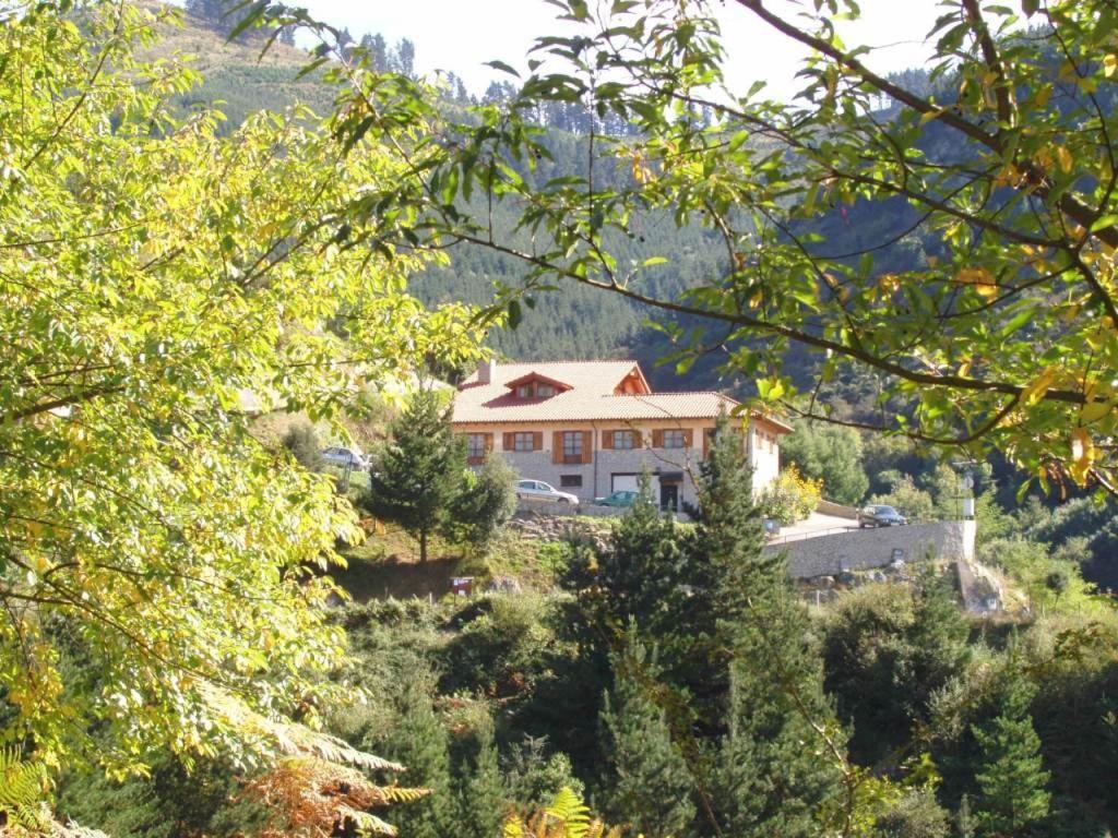 Agroturismo Ordaola Alonsotegi Luaran gambar